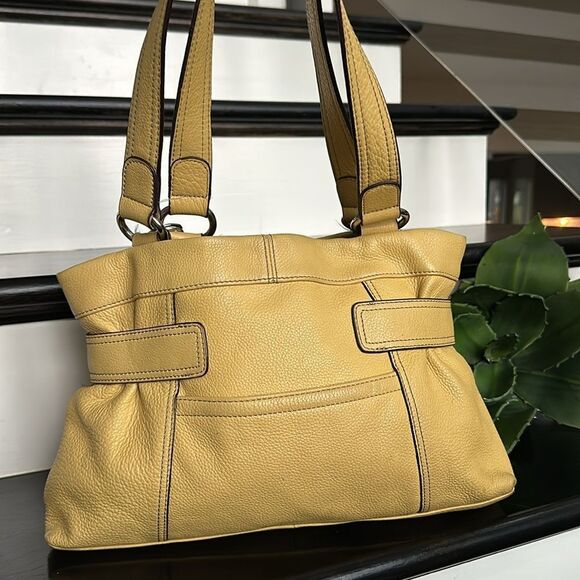 Tignanello, genuine, leather shoulder, handbag purse, mustard, yellow like new - Picture 4 of 10